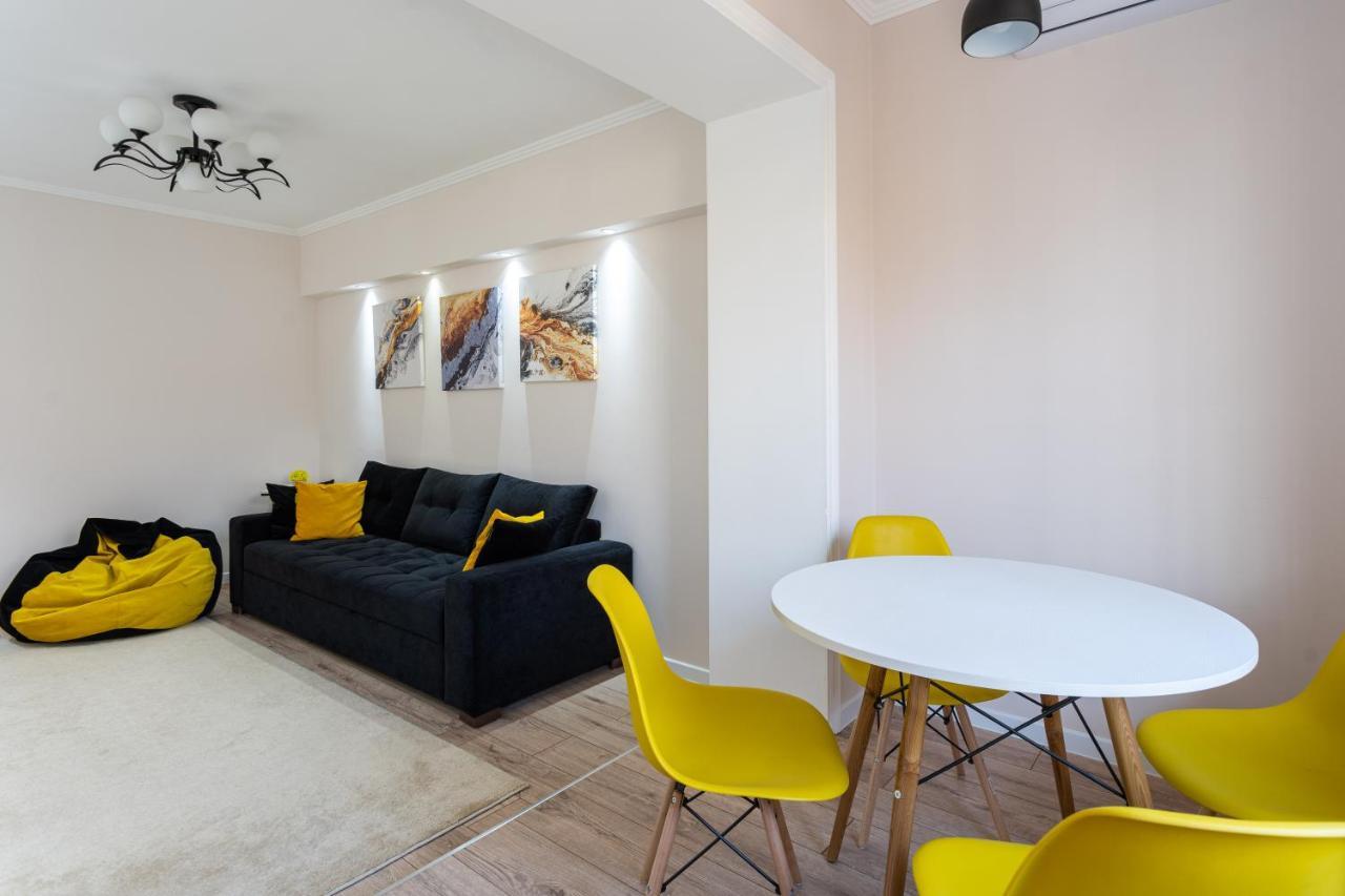 Senate Square Apartment Ташкент Экстерьер фото